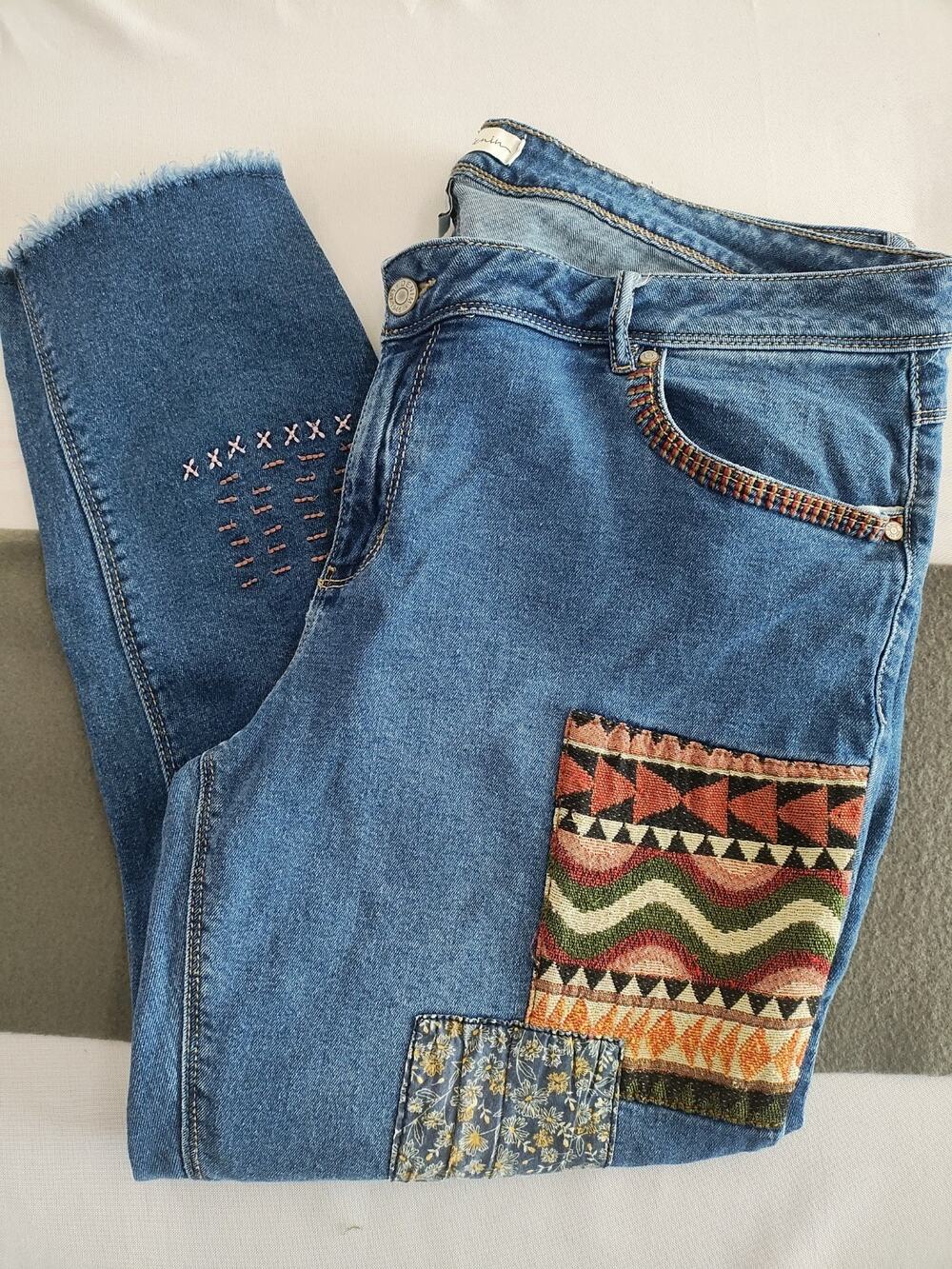 Est 1946 Women's Jeans Hippie Patchwork Mid-Rise Fray Hem Boho 18W
